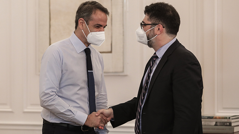 Συνάντηση Κ. Μητσοτάκη με τον γενικό πρόξενο στη Μαριούπολη Μ. Ανδρουλάκη